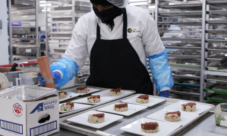 Inside the American Airlines kitchen that makes 15,000 meals a day