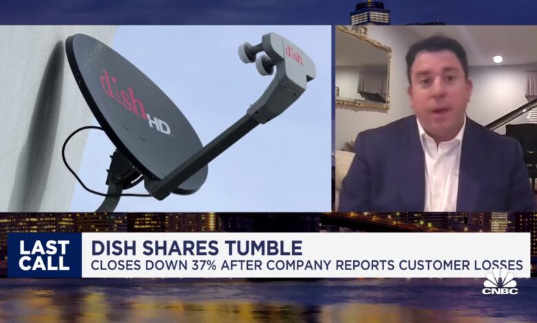 Dish shares tumble 37% after reported customer loss