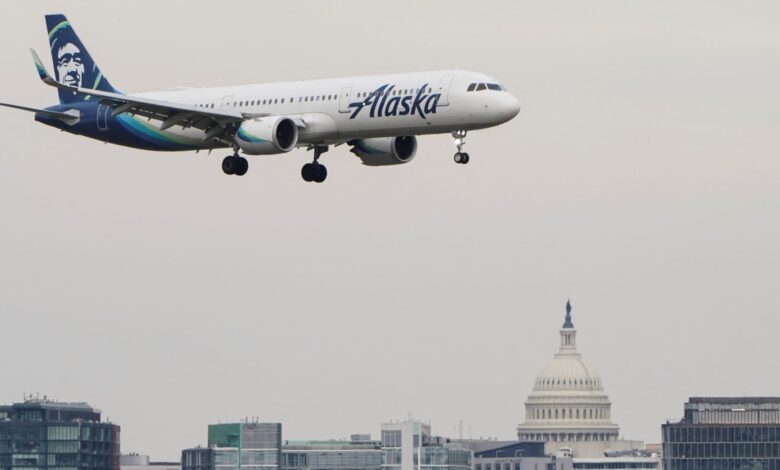 Alaska-Hawaiian airline merger faces Justice Department scrutiny