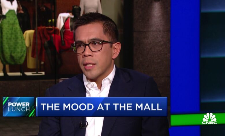 The consumer is looking for deals, luxury spending is down, says Piper Sandler's Ed Yruma