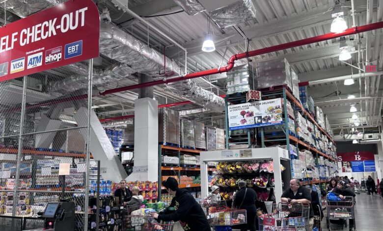 Costco outshines its retail rivals, while rewarding shareholders