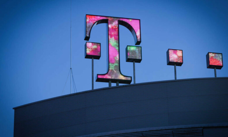 Deutsche Telekom lifts T-Mobile U.S. stake in SoftBank swap deal