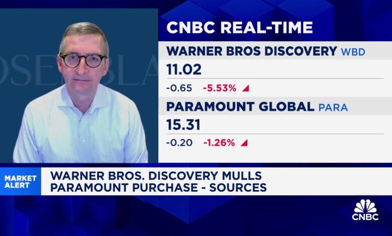 Warner Bros. Discovery is Paramount's best fit for a merger, says Rosenblatt's Barton Crockett