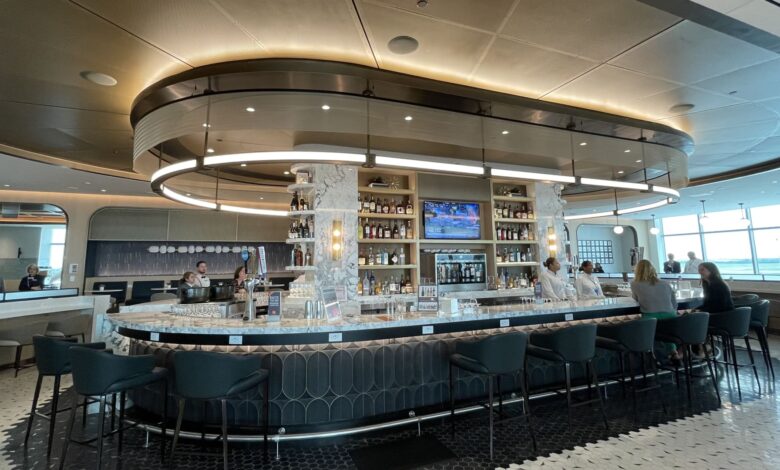 Delta to open new tier of premium airport lounges this year