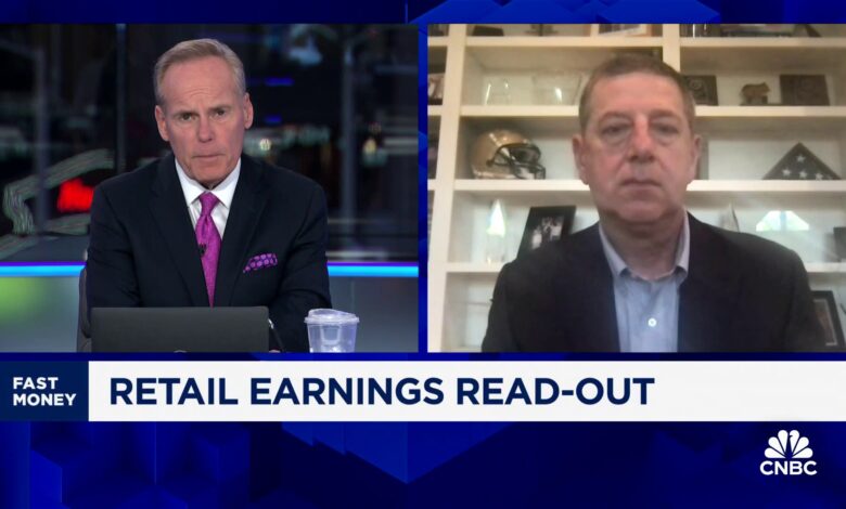 Walmart was 'built for an economy like this', says Fmr. CEO Bill Simon